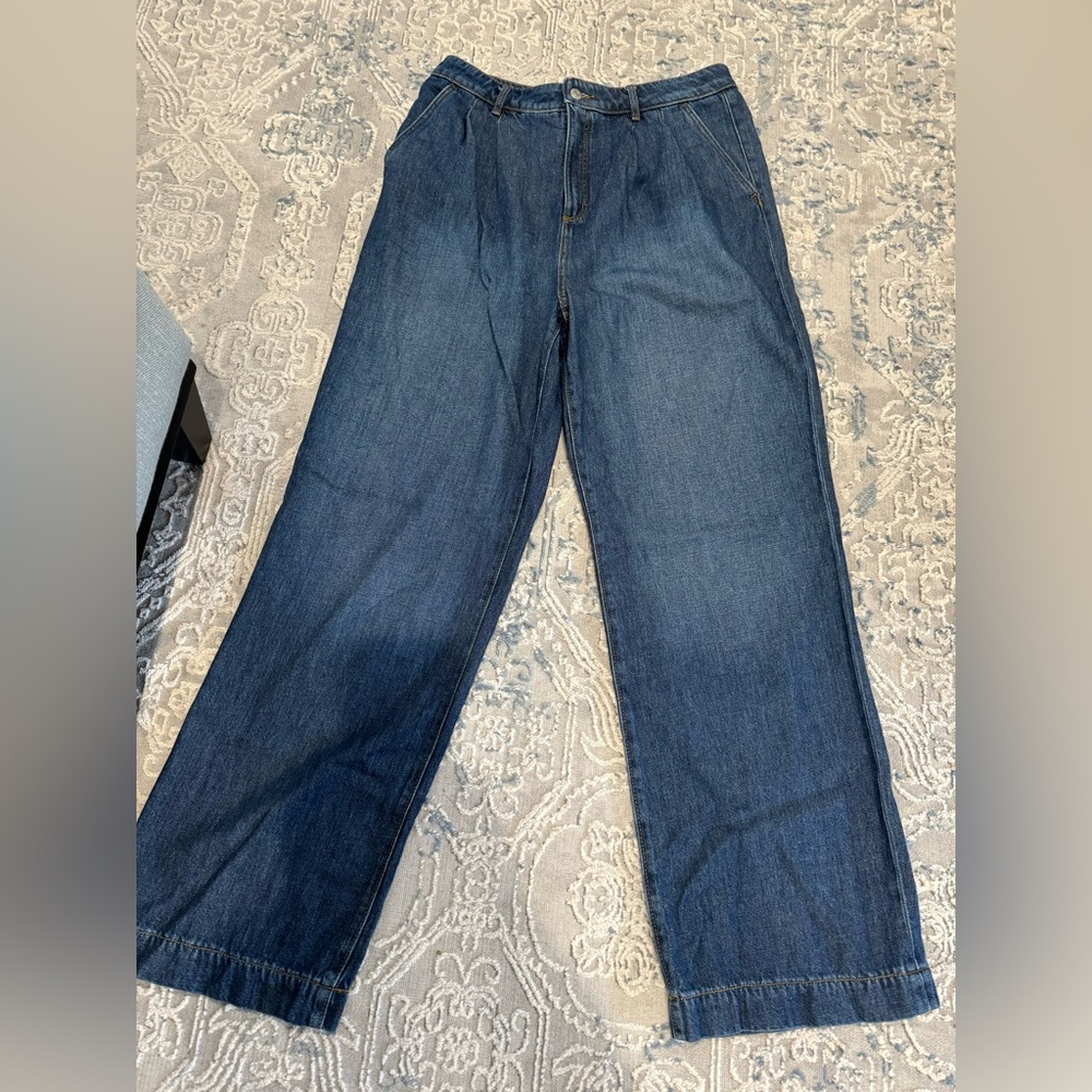 Loft Made and Love jeans, flare, leg..